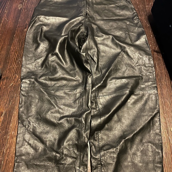TREK New York Black Leather pants - Picture 2 of 5